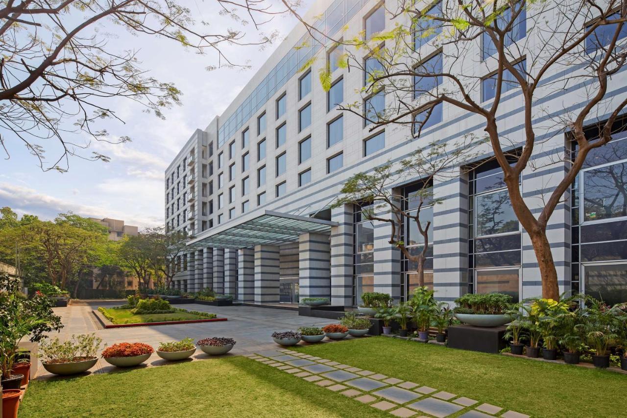 Grand Hyatt Mumbai Hotel And Residences Luaran gambar The Oberoi, Mumbai